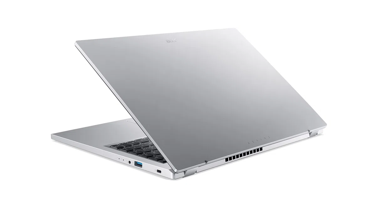 Acer Aspire 3 (A315-24P-R9JA) Laptop | 15.6 FHD Display | AMD Ryzen 5 7520U | 16GB RAM | 512GB SSD | AMD Radeon Graphics | Windows 11 | QWERTZ Keyboard | Silver