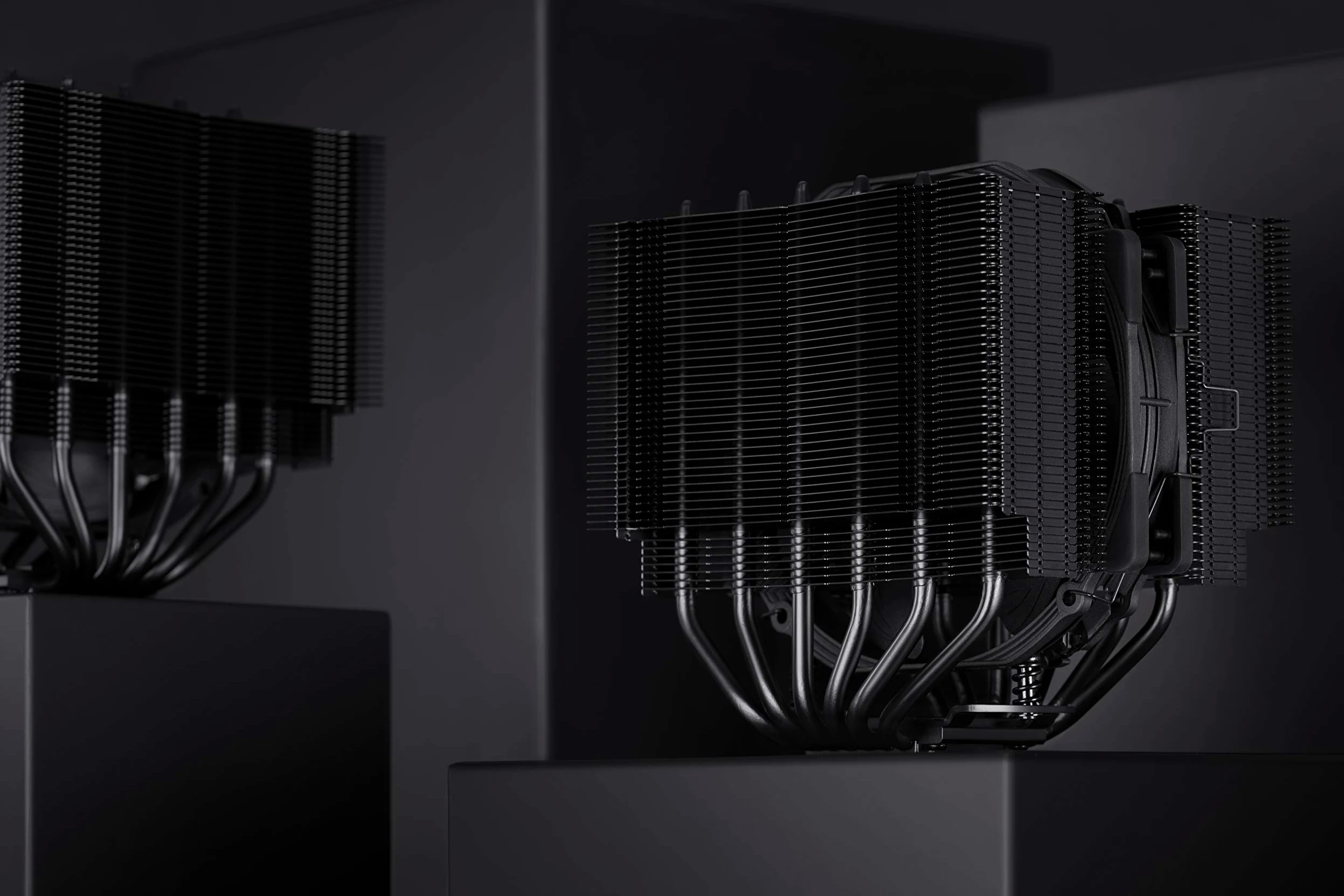 Noctua NH-D15S chromax.black, Premium CPU-Kühler mit NF-A15 PWM 140mm Lüfter (Schwarz)