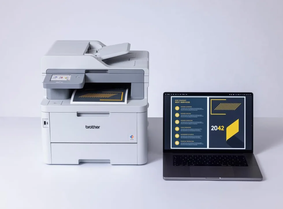 Brother MFC-L8390CDW Professionelles und kompaktes 4-in-1 Farb-LED-Multifunktionsgerät (Drucker, Scanner, Kopierer, Fax, 30 Seiten/Min.) weiß/grau