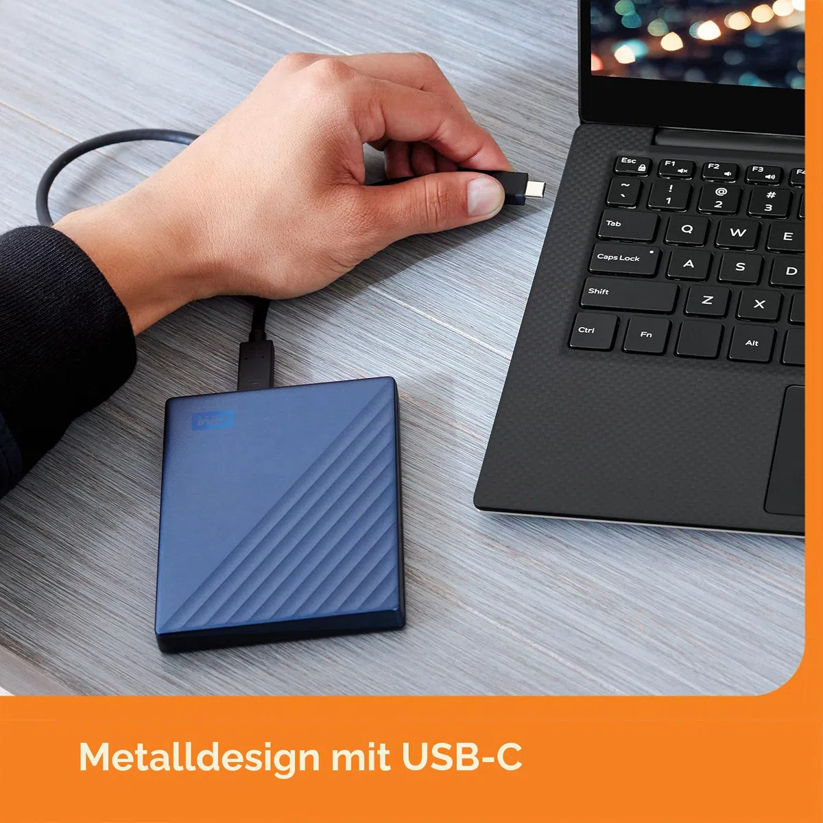 WD My Passport Ultra externe Festplatte 5 TB (mobiler Speicher, Metallgehäuse, herunterladbare Software, automatische Backups, Passwortschutz) Blau - auch kompatibel mit PC, Xbox, PS4 und PS5