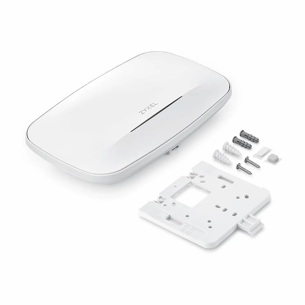 Zyxel WiFi 7 BE11000 WLAN Access Point PoE | 2x 2,5G Ethernet Ports | PoE+ | Enterprise-klasse Triple-Radio | Mesh | Cloud, App oder Standalone Management | USB-C-Netzteil (Nicht Enthalten) [NWA130BE]