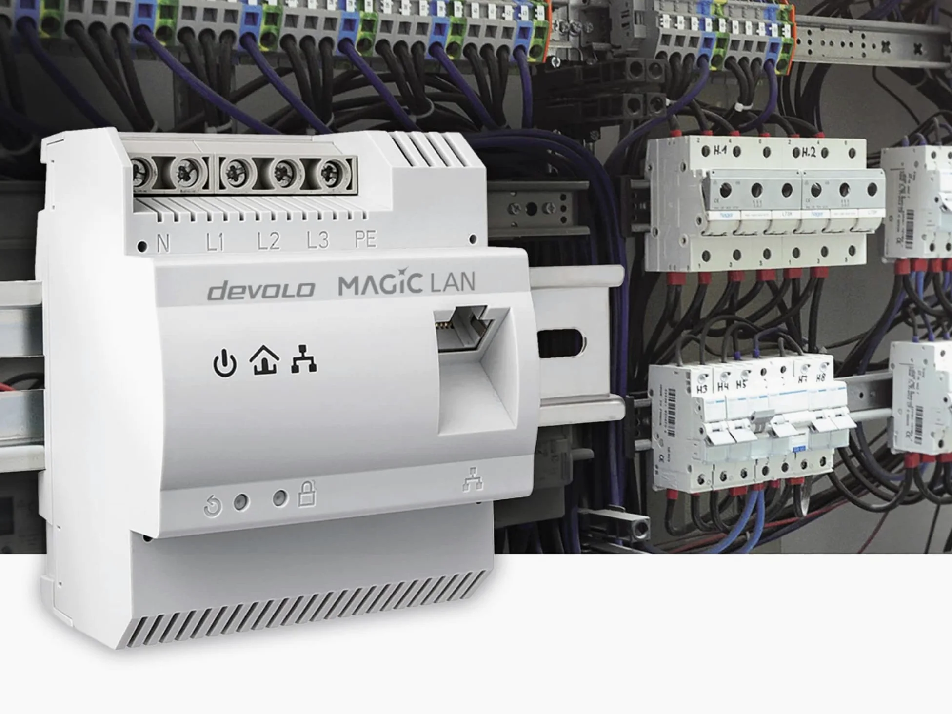devolo Magic 2 LAN DINrail Powerline Hutschienen Adapter, bis zu 2.400 Mbit/s, Internet aus dem Verteilerkasten, professionelles Heimnetzwerk, grau