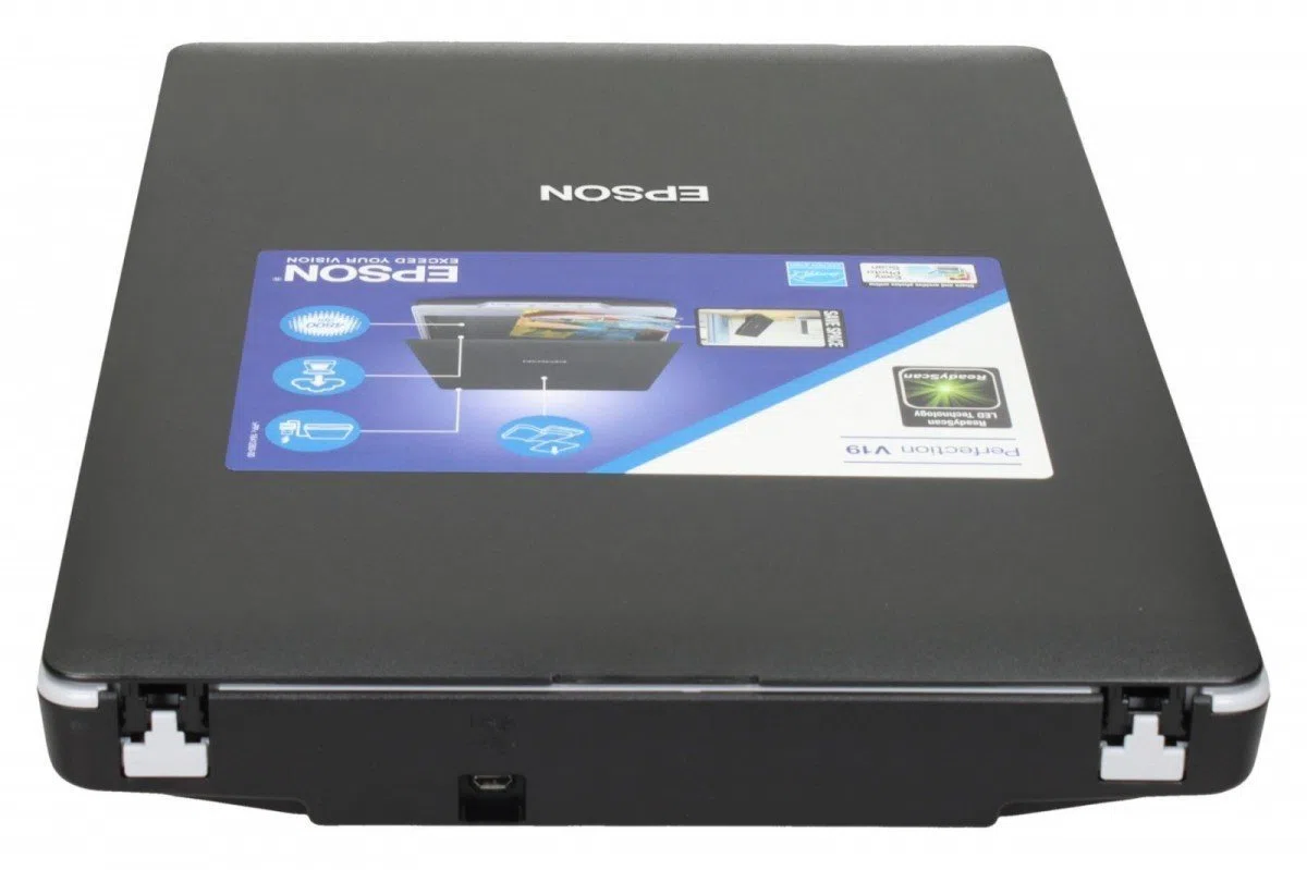 Epson Perfection V19