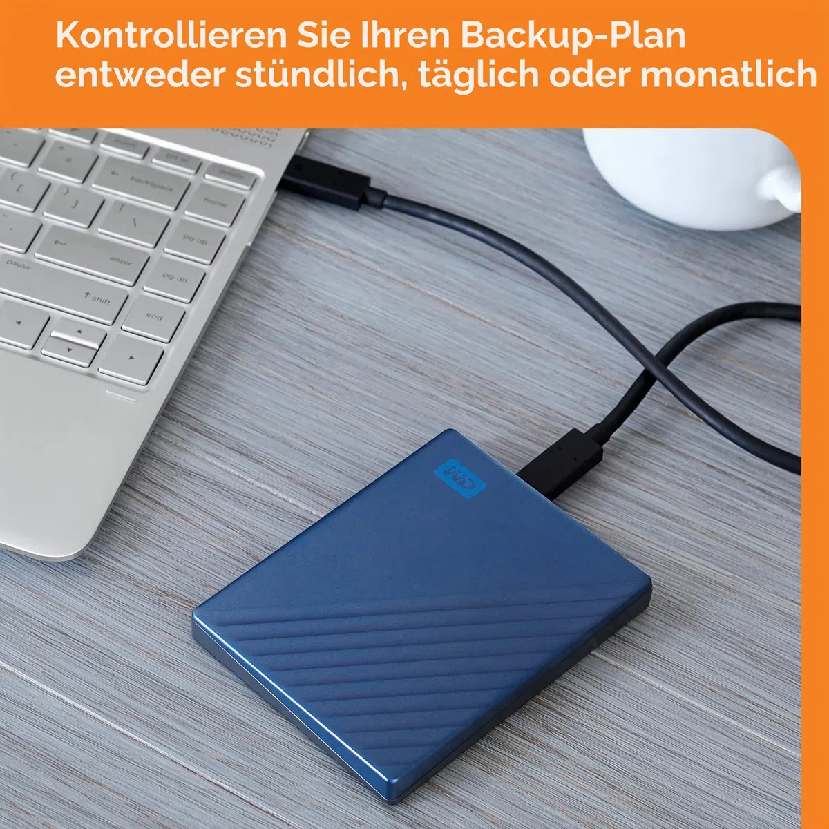 WD My Passport Ultra externe Festplatte 5 TB (mobiler Speicher, Metallgehäuse, herunterladbare Software, automatische Backups, Passwortschutz) Blau - auch kompatibel mit PC, Xbox, PS4 und PS5