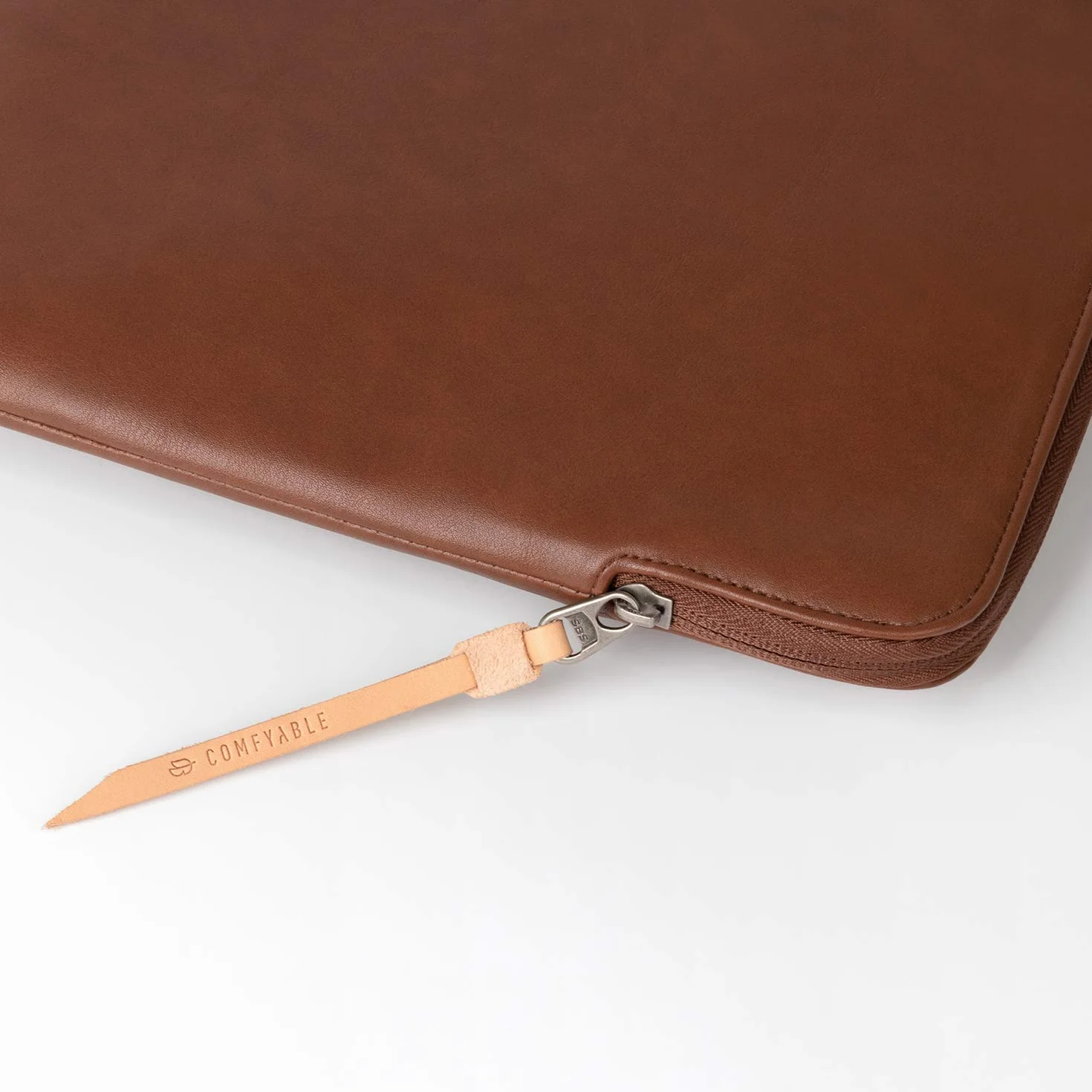Comfyable Slim Protective Laptop Sleeve Compatible with 13/13.3/14 Inch MacBook Air & MacBook Pro, Mac Travel Case, Laptop Pouch, Slim PU Leather Cover M5/M4/M3/M2/M1 2026-2021, Brown