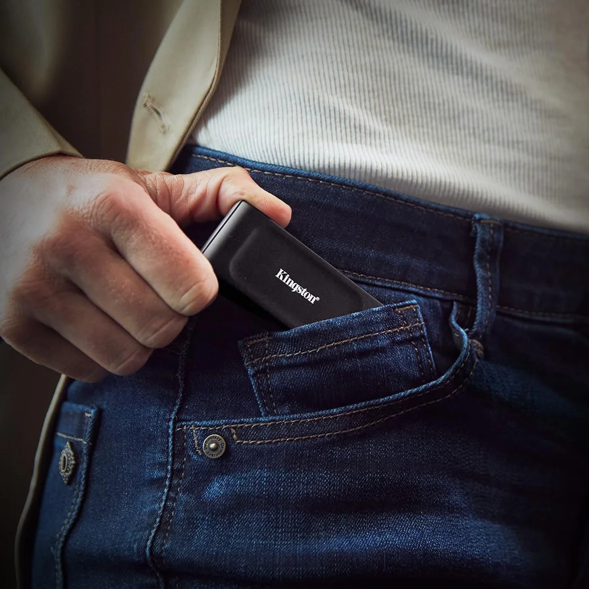 Kingston XS1000 2TB External SSD USB 3.2 Gen 2 Portables Laufwerk Schwarz-SXS1000/2000G